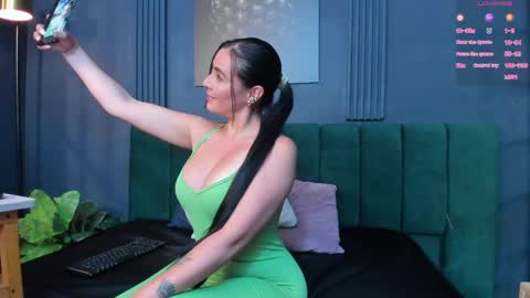 Snapshot of scarlet_edwars chatting on 28, 5, 2026 Scarlet Edwars online show from 28, 5, 2026