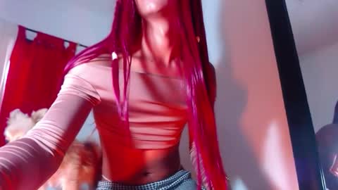 Snapshot of scarlet_goddes chatting on 6, 10, 2025 As me online show from 6, 10, 2025