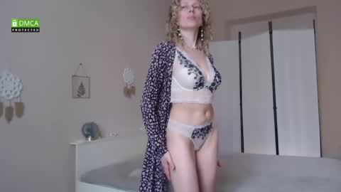 scarlet_sweety online show from 21, 5, 2026