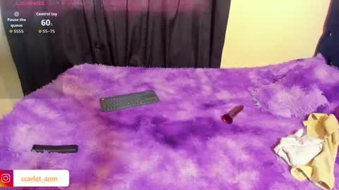 scarlet_tommy online show from 8, 10, 2025