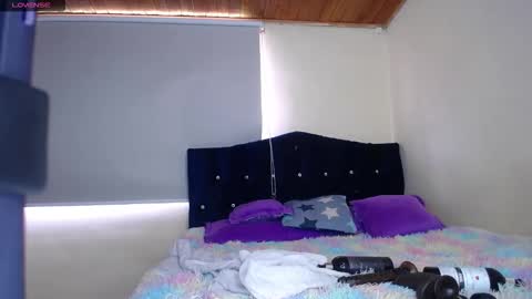 Snapshot of scarlet_tommy chatting on 26, 5, 2026 scarlet_tommy online show from 26, 5, 2026