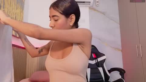 scarlet_vixen_ online show from 26, 2, 2026