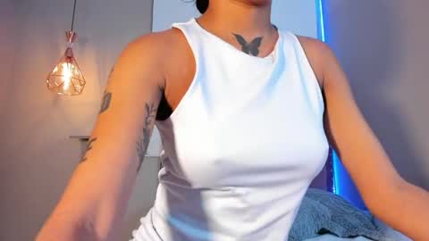 scarlet_vixen_ online show from 30, 3, 2026