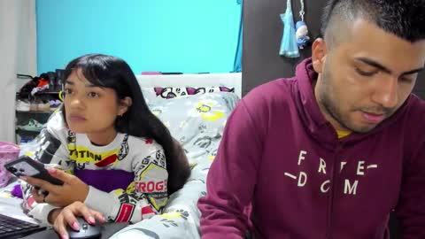 ScarletandRyan28 online show from 4, 2, 2026