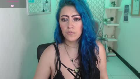 Scarleth online show from 3, 2, 2025