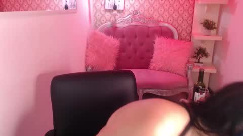 Scarleth online show from 15, 10, 2025