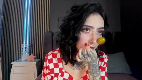 Snapshot of scarleth_fg_ chatting on 28, 4, 2026 Scarleth online show from 28, 4, 2026