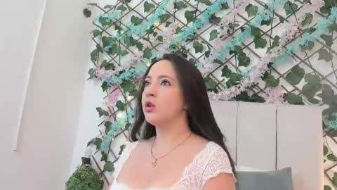 Snapshot of scarletlevis chatting on 20, 11, 2025 scarlet online show from 20, 11, 2025