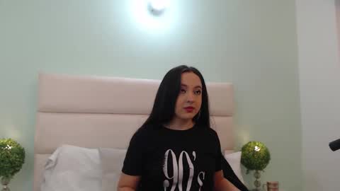 Snapshot of scarletlevis chatting on 19, 2, 2026 scarlet online show from 19, 2, 2026