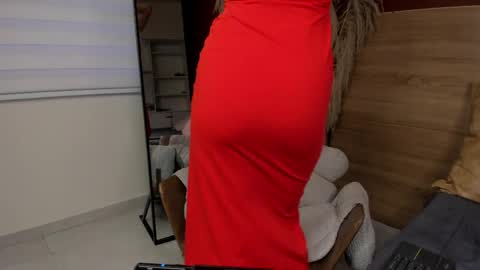 Scarlett  online show from 14, 4, 2026