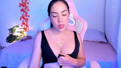Snapshot of scarlett_00_ chatting on 1, 7, 2026 Scarlett Evans online show from 1, 7, 2026
