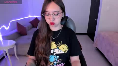 Scarlett online show from 10, 11, 2025