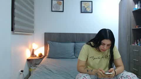 Scarlett Brown online show from 12, 4, 2026