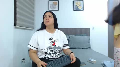 Scarlett Brown online show from 14, 4, 2026