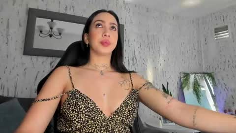 Snapshot of scarlett_buttock chatting on 24, 4, 2026 Scarlett online show from 24, 4, 2026