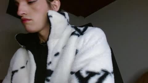 scarlet online show from 9, 4, 2026