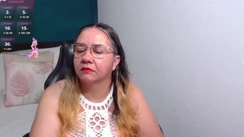 Scarlett  online show from 19, 10, 2025