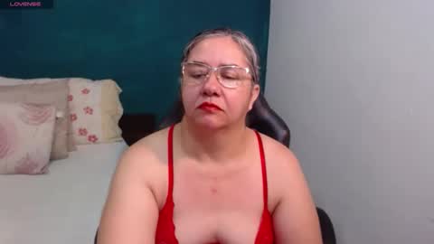 Snapshot of scarlett_duboi1 chatting on 3, 5, 2026 Scarlett online show from 3, 5, 2026