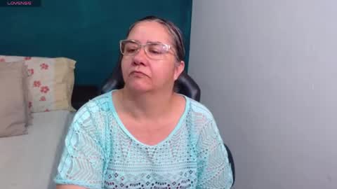 Snapshot of scarlett_duboi1 chatting on 7, 5, 2026 Scarlett online show from 7, 5, 2026