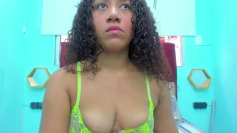 scarlett_fox20 online show from 20, 5, 2026