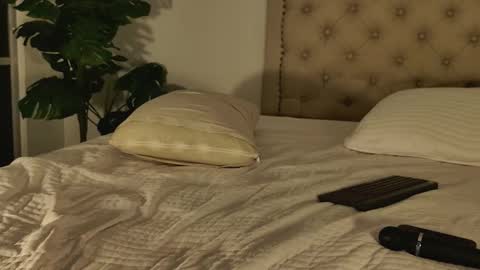 Snapshot of scarlett_grand chatting on 28, 10, 2025 Scarlett Grand online show from 28, 10, 2025