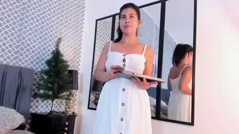 Scarlett online show from 6, 1, 2025