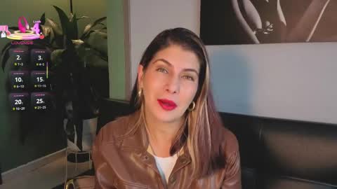 Snapshot of scarlett_moore_ chatting on 17, 4, 2026 Scarlett online show from 17, 4, 2026