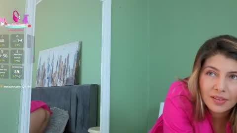 Snapshot of scarlett_moore_ chatting on 31, 5, 2026 Scarlett online show from 31, 5, 2026