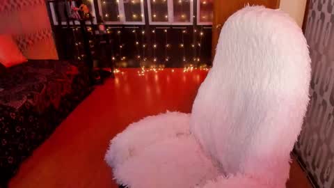 Scarlett online show from 14, 1, 2025