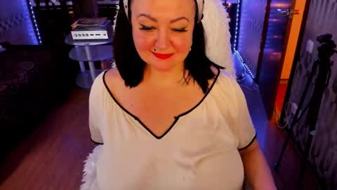 Scarlett online show from 3, 3, 2025