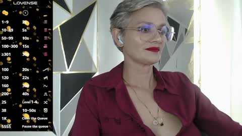 Scarlett online show from 4, 12, 2024