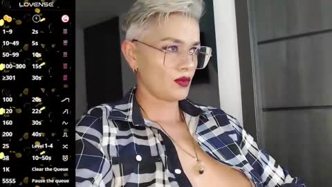 Scarlett online show from 21, 2, 2025