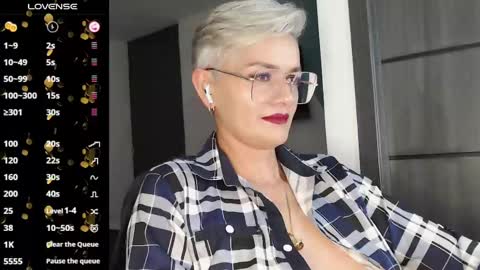 Scarlett online show from 22, 2, 2025