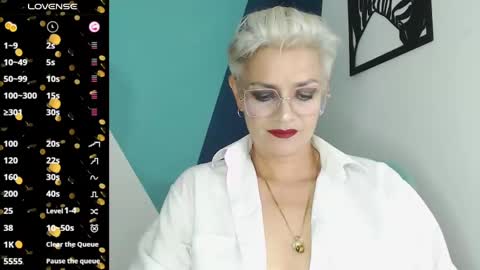 Scarlett online show from 23, 2, 2025