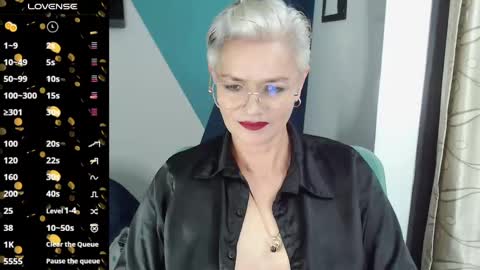 Scarlett online show from 25, 2, 2025