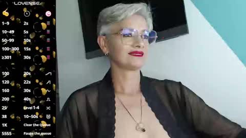 Scarlett online show from 4, 3, 2025