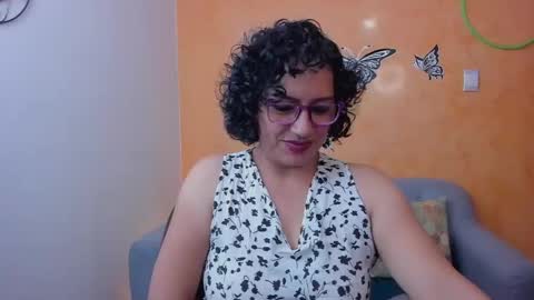 Snapshot of scarlett_sax chatting on 27, 4, 2026 Scarlett sax online show from 27, 4, 2026