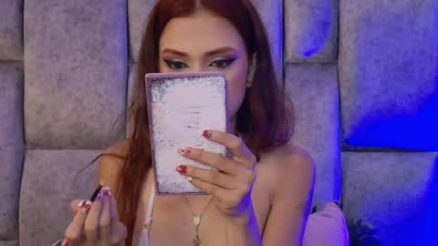 Scarlet  online show from 16, 4, 2026