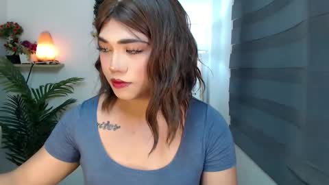 Snapshot of scarlett_sofia69 chatting on 5, 12, 2025 online show from 5, 12, 2025