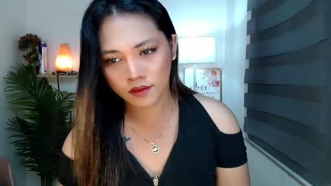 Snapshot of scarlett_sofia69 chatting on 4, 2, 2026 online show from 4, 2, 2026