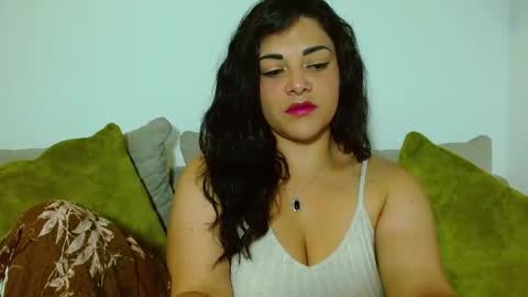 Snapshot of scarlett_tits92 chatting on 16, 2, 2026 hellen online show from 16, 2, 2026
