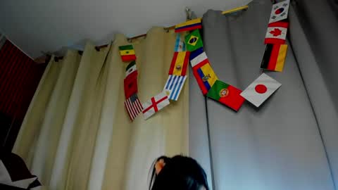 Snapshot of scarlett_zin chatting on 26, 6, 2026 Scarlett zin follow me online show from 26, 6, 2026