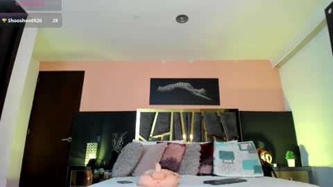 scarlettorres online show from 15, 12, 2025