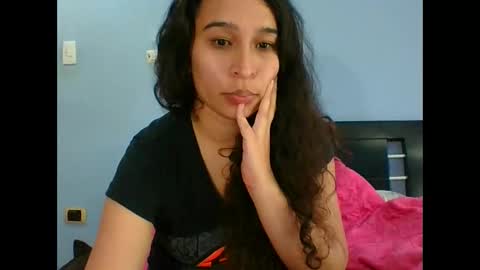 Snapshot of scarlettscottx chatting on 25, 4, 2026 Nataly online show from 25, 4, 2026