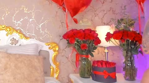 scarlettwallace online show from 3, 2, 2025