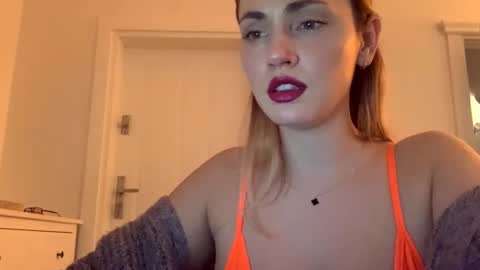 ScarlettxBlonde online show from 13, 3, 2026