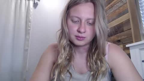 ScarTit Bernhard online show from 8, 4, 2026