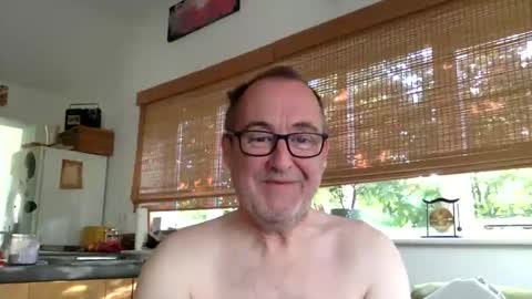 Snapshot of scbiggersballs chatting on 23, 9, 2025 scbiggersballs online show from 23, 9, 2025