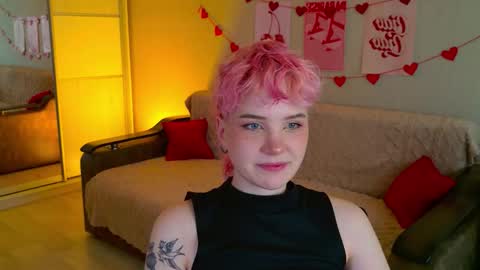 Snapshot of school_love chatting on 24, 9, 2025 Rina online show from 24, 9, 2025