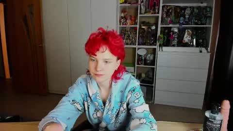Snapshot of school_love chatting on 26, 4, 2026 Rina online show from 26, 4, 2026